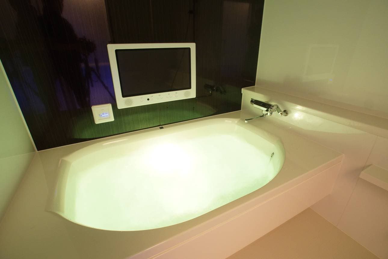 11号室 - バスルーム