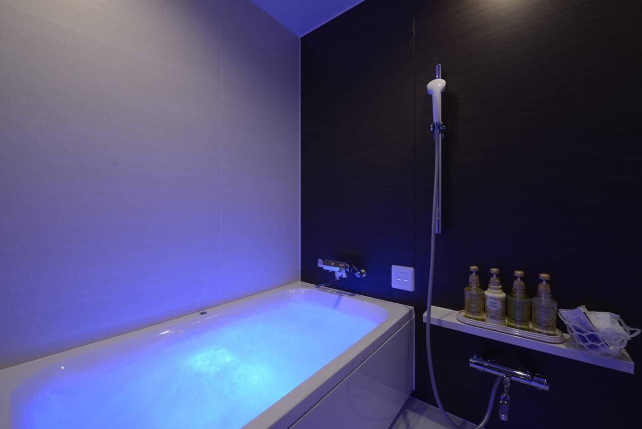 20号室 - バスルーム