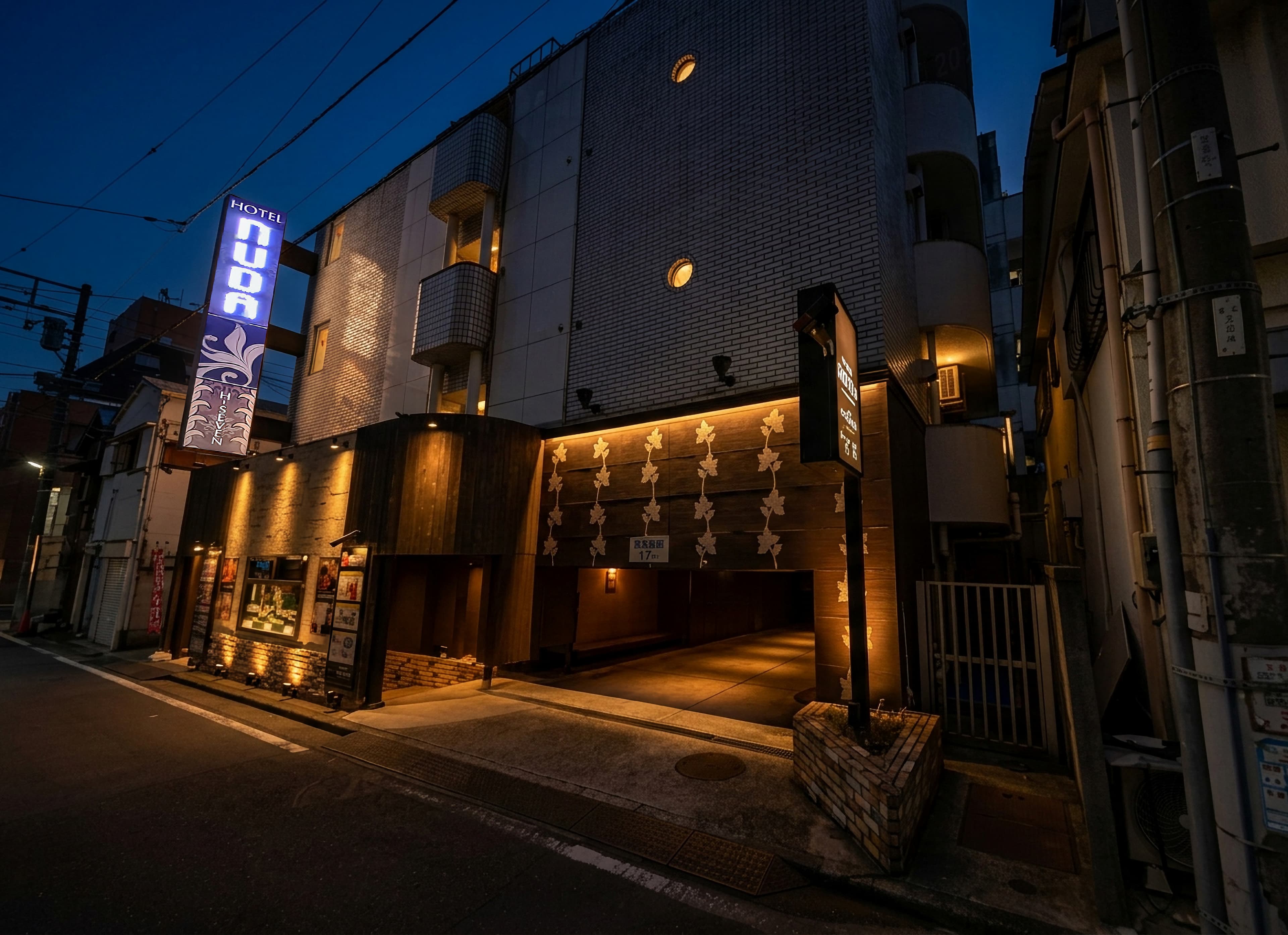 ホテルNUDA横浜 外観